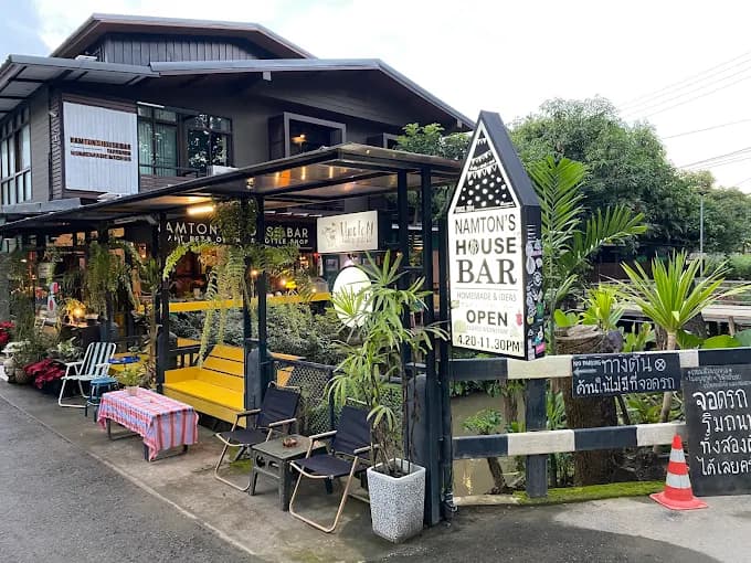 Namton's House Bar